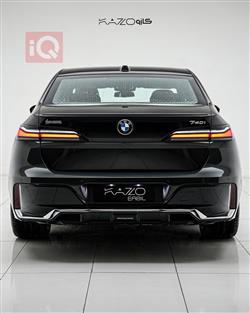 بي ام دبليو الفئة 7